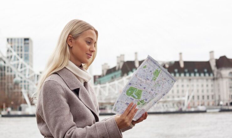 Map:sv3bwzy2l48= London Navigating the City of Dreams